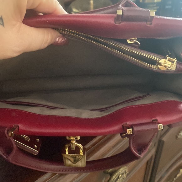 Michael Kors burgundy red luxury line high end $695 like new - Picture 8 of 12